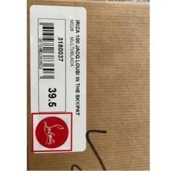 Christian Louboutin - Picture 5 of 5